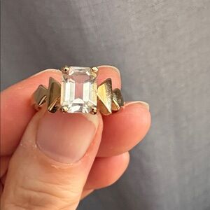 Vintage 80s Avon Emerald-Cut Crystal Size 6 Ring NIB Zig Zag Band Red Gift Box